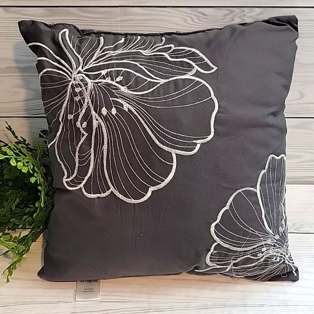 At Home cozy throw pillows set of 2